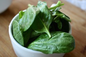 Fresh spinach leaves